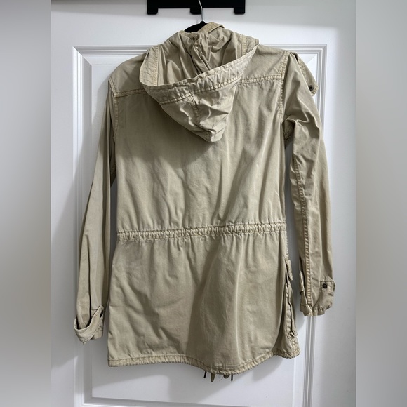 Aritzia Talula Beige Trooper Utility Jacket - Picture 5 of 8